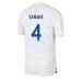 Frankrike Raphael Varane #4 Bortedrakt VM 2022 Korte ermer
